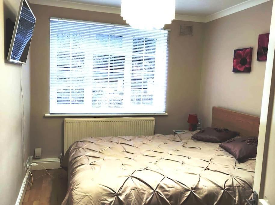شقة 2 Bed Flat Near Station With Parking&Comgarden سوتون المظهر الخارجي الصورة